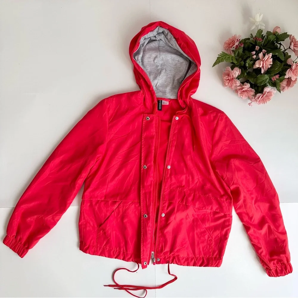 H&M DIVIDED Bright Red Hooded Zip Up Windbreaker Jacket - Picture 9 of 15